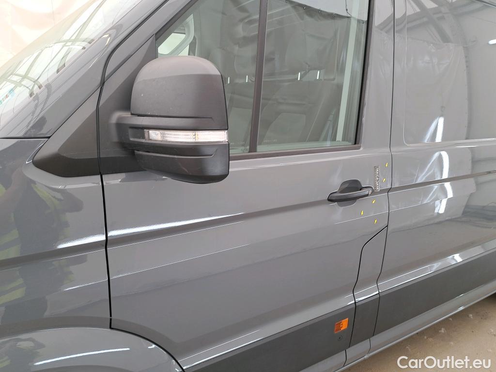  Volkswagen  Crafter  Fourgon Fourgon 35 mittlerer Radstand mit Hochdach FWD 2.0 #8