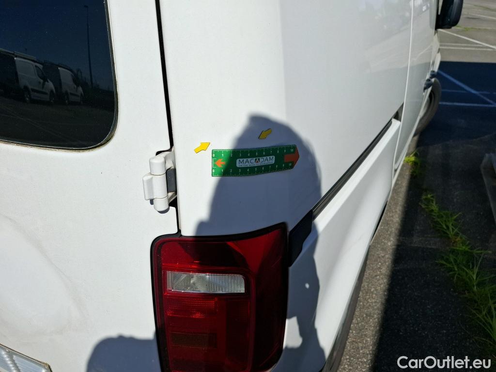  Volkswagen  Caddy VOLKSWAGEN  Van VU 4p Fourgonnette 2.0 TDI 75 Business Line #17