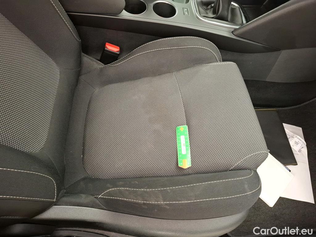  Renault  Megane RENAULT  SOCIETE VF 5p BER Air Nav réversible Energy dCi110 bi-corps VU #22