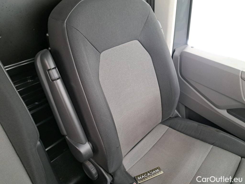  Volkswagen  Crafter  Fourgon Fourgon 35 mittlerer Radstand mit Hochdach FWD 2.0 #18