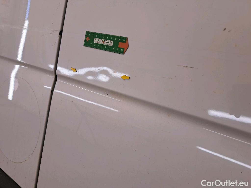  Renault  Master  III Fourgon L2H2 3 5 Grand Confort dCi 130CV BVM6 E6 #14