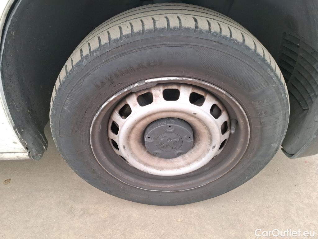  Peugeot  Partner  Premium L1 1.5 HDi 75CV BVM5 E6dT #45