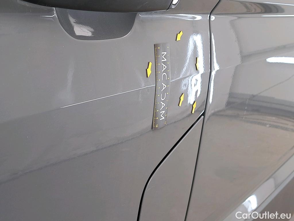  Volkswagen  Crafter  Fourgon Fourgon 35 mittlerer Radstand mit Hochdach FWD 2.0 #13