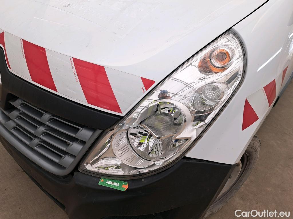  Renault  Master  III Fourgon L2H2 3 5 Grand Confort dCi 130CV BVM6 E6 #35