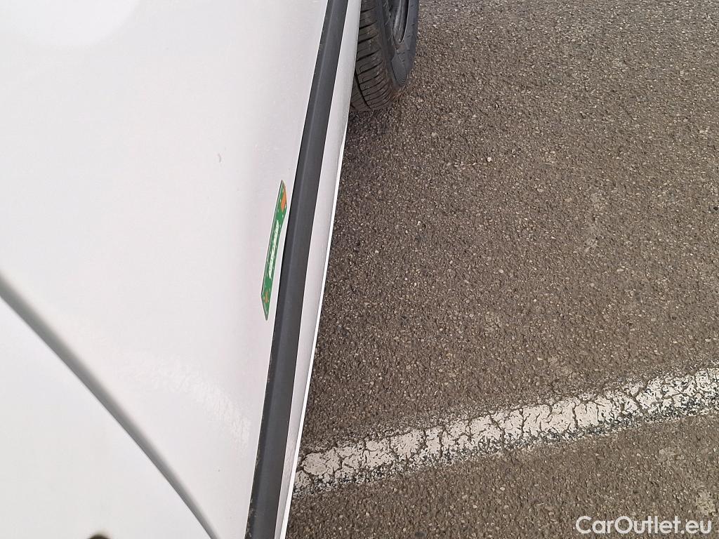  Renault  Kangoo  II Express Grand Confort (L1) 1.5 dCi 95CV BVM6 E6dT #42