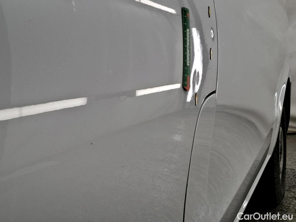  Mercedes  Vito MERCEDES-BENZ  Extra Long / 2020 / 4P / Fourgon tôlé 116 CDI Extra Long Pro #25