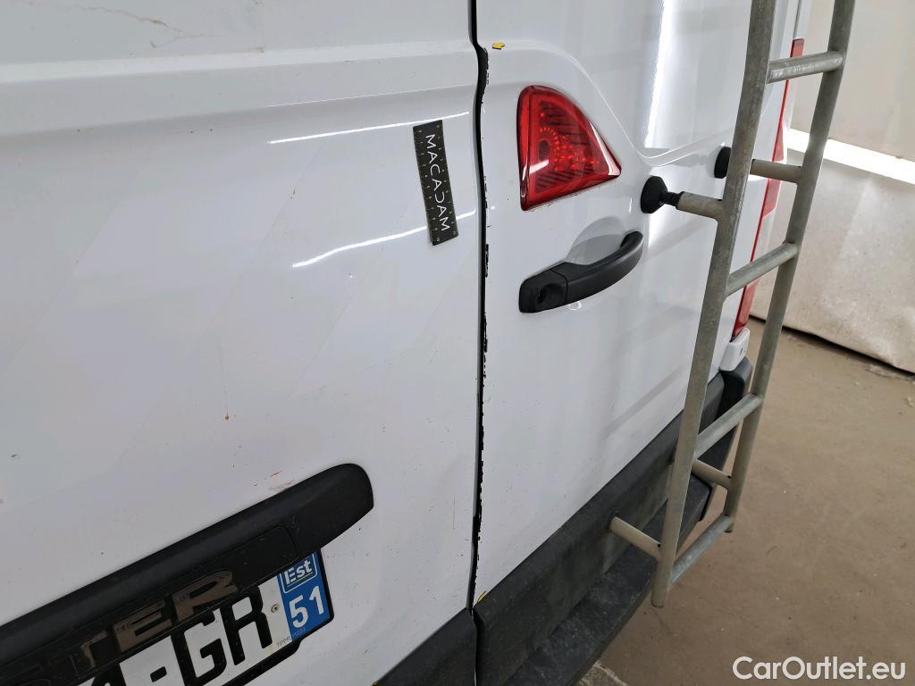  Renault  Master RENAULT  / 2014 / 4P / Fourgon tôlé FG GCf Trac F3500 L3H2 dCi 130 Euro6 #32
