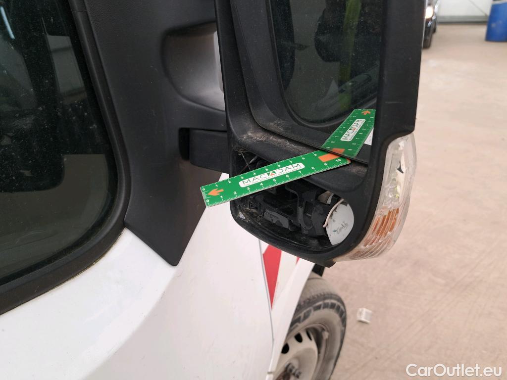  Renault  Master  III Fourgon L2H2 3 5 Grand Confort dCi 130CV BVM6 E6 #80