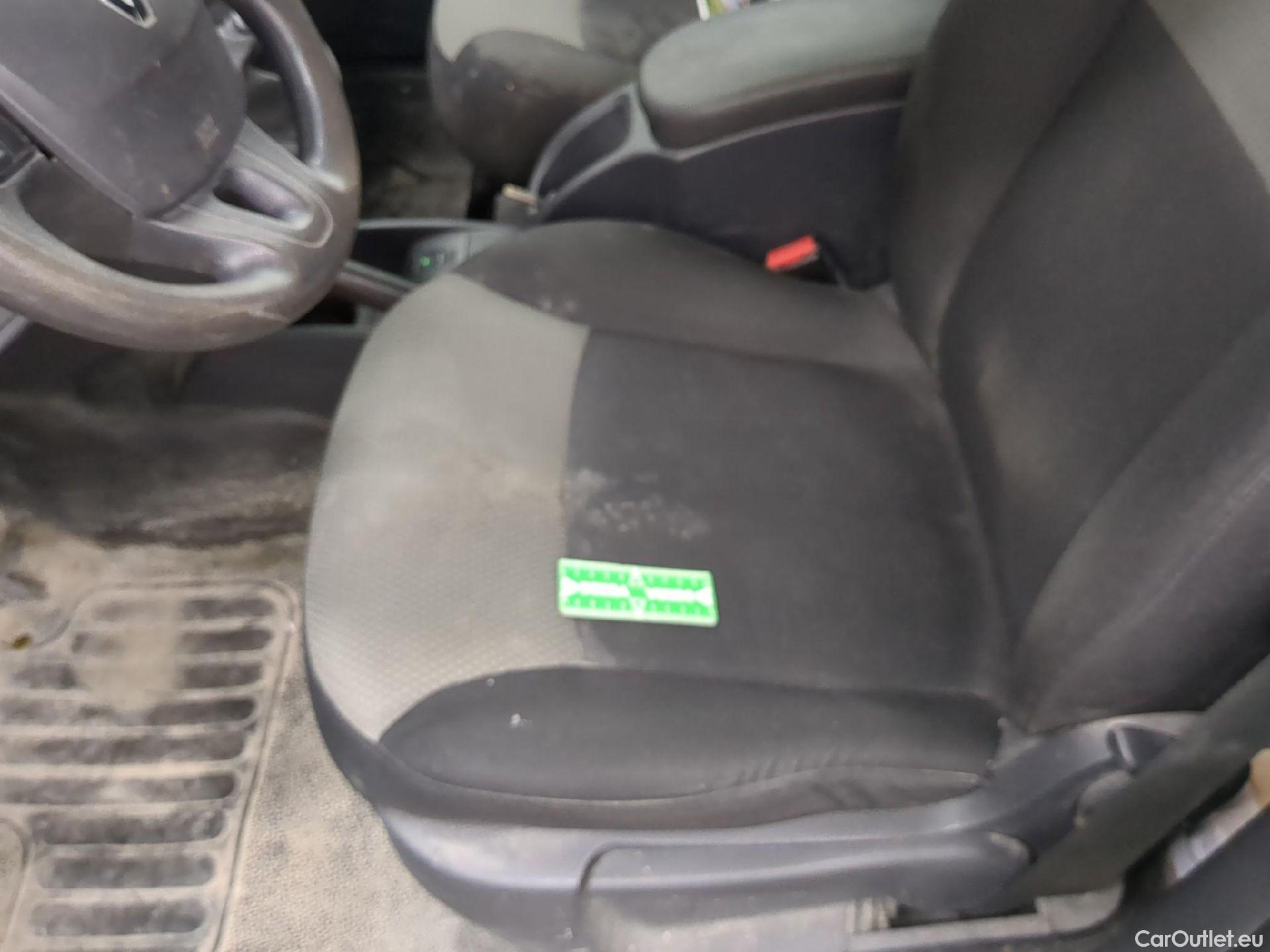  Renault  Kangoo  Express Maxi Grand Confort 1.5 dCi #18