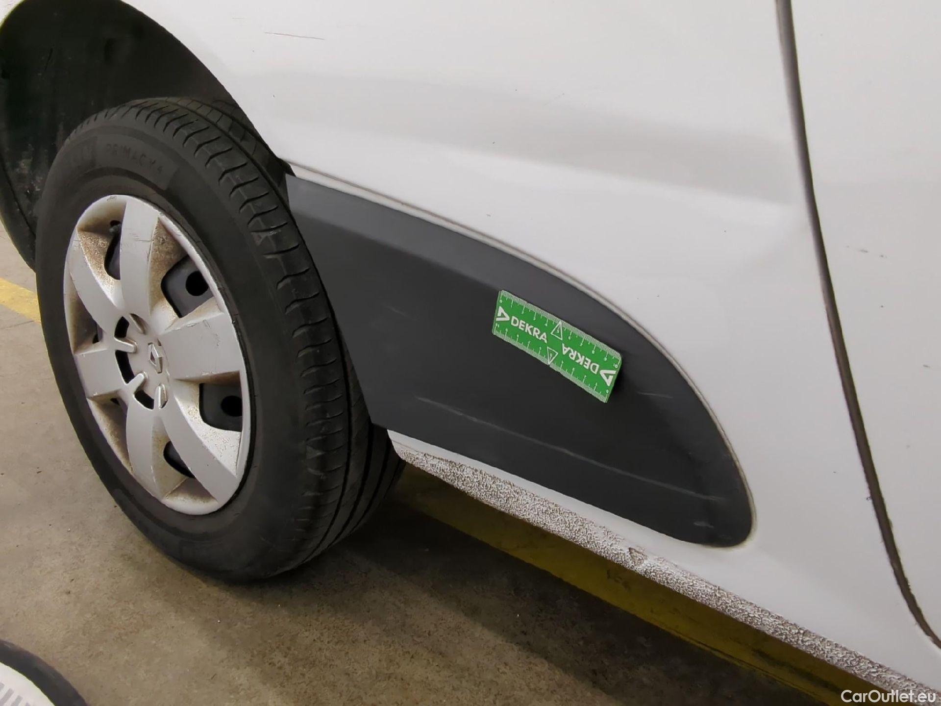  Renault  Kangoo  Express Maxi Grand Confort 1.5 dCi #41