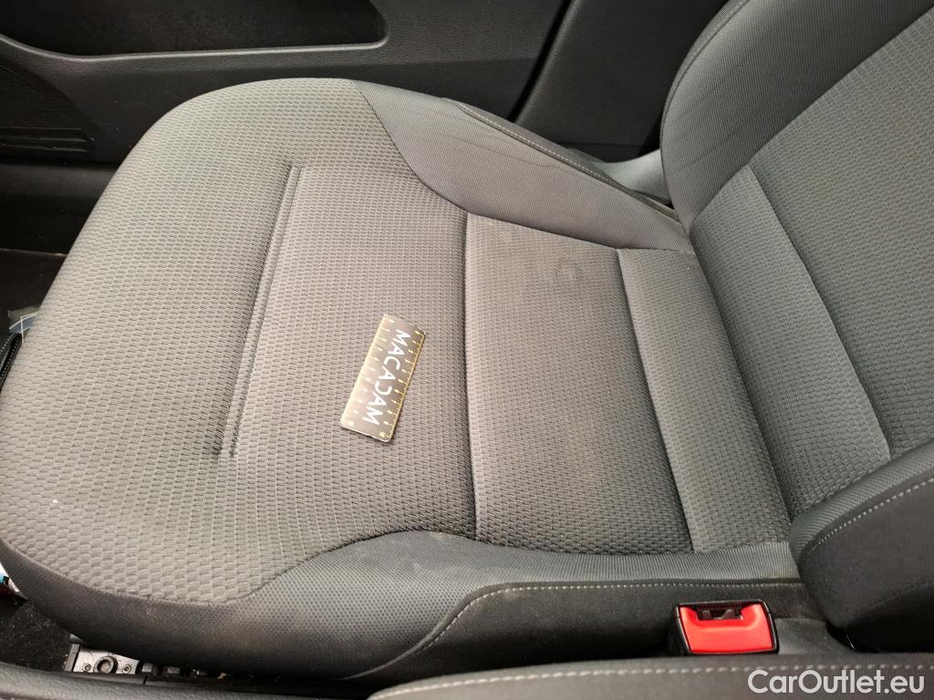  Volkswagen  Golf  VII Break Confortline Business BMT 1.6 TDI 115CV BVA7 E6dT #27