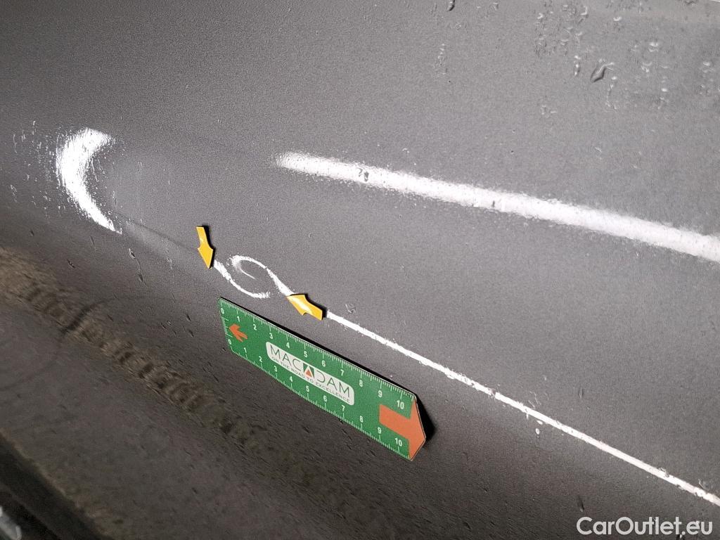  Renault  Captur  II Intens 1.6 E-TECH Plug-in 160CV BVA6 E6d / VO RECONDITIONNE - PHOTOS AVANT RECONDITIONNEMENT #8