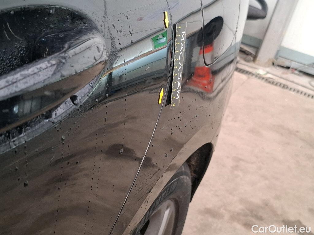  Mercedes  B-Klasse MERCEDES-BENZ Classe B / 2019 / 5P / monospace B 180 d Business Line Edition #2
