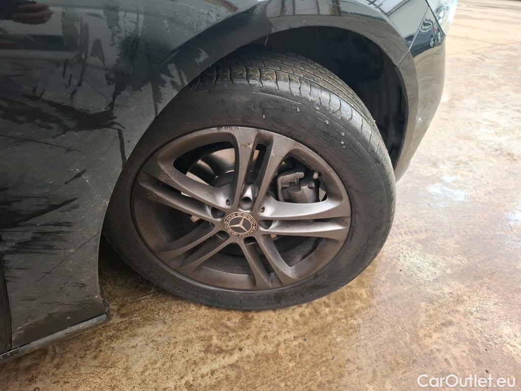  Mercedes  B-Klasse MERCEDES-BENZ Classe B / 2019 / 5P / monospace B 180 d Business Line Edition #10