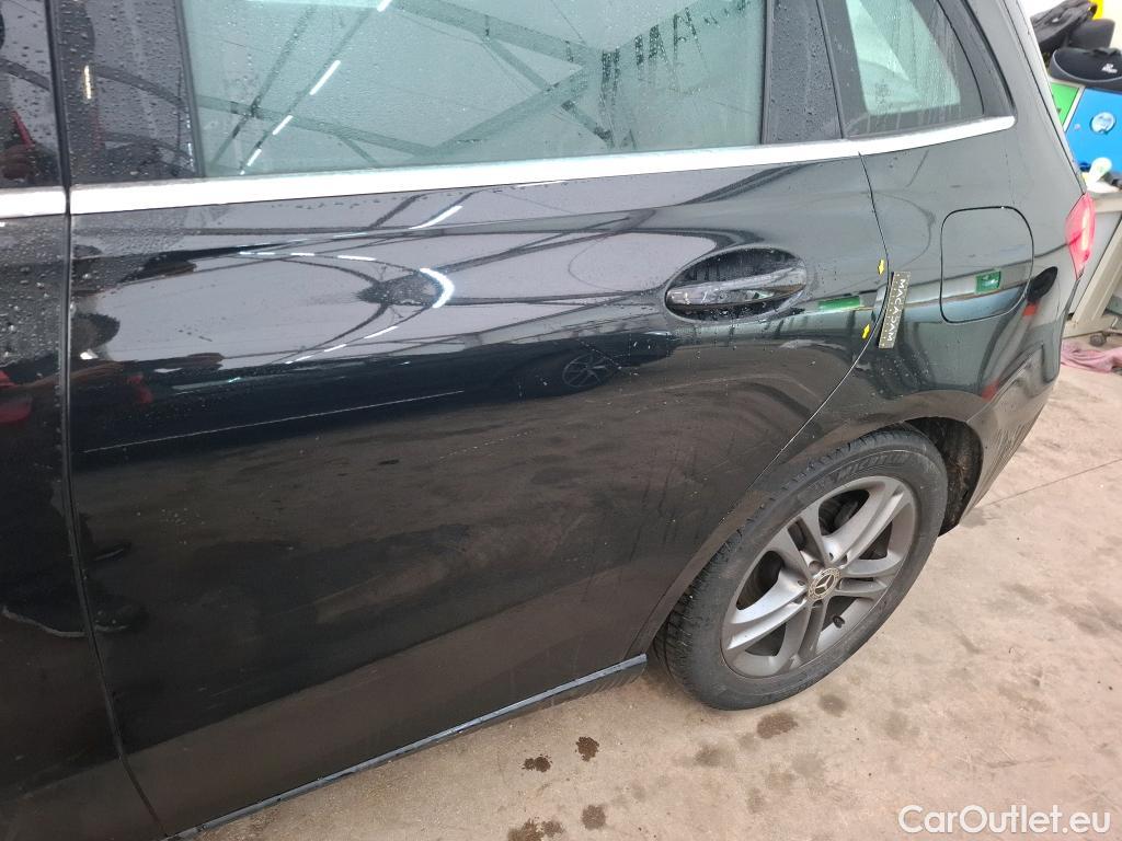  Mercedes  B-Klasse MERCEDES-BENZ Classe B / 2019 / 5P / monospace B 180 d Business Line Edition #1