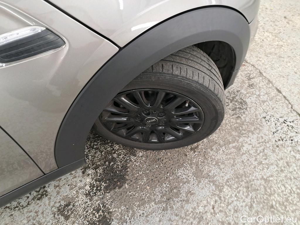  Mini  Cooper MINI Mini 5p Berline One Finition Chili 102 ch BVA7 #15
