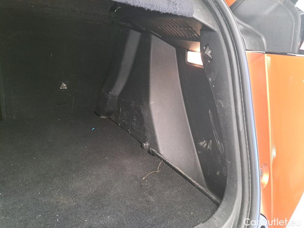 Peugeot  2008  Allure 1.5 HDi 110CV BVM6 E6d #7