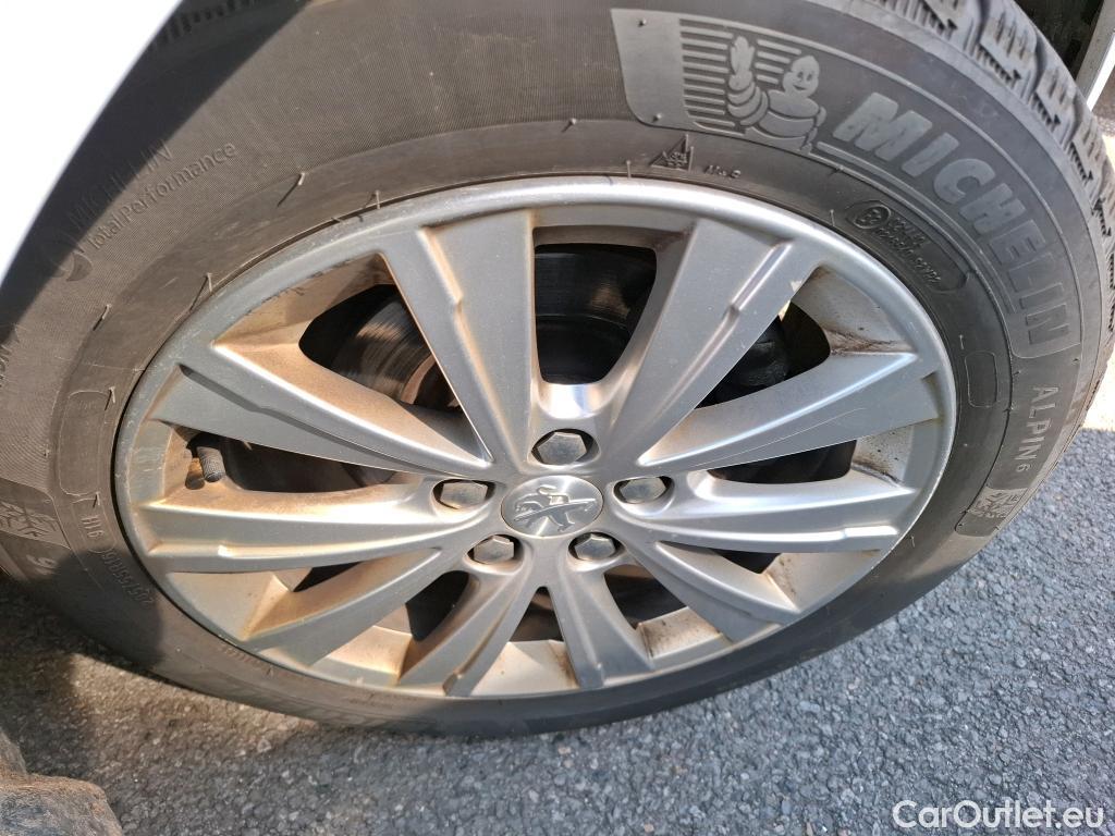  Peugeot  308  Style 1.2 PureTech 110CV BVM6 E6d #8