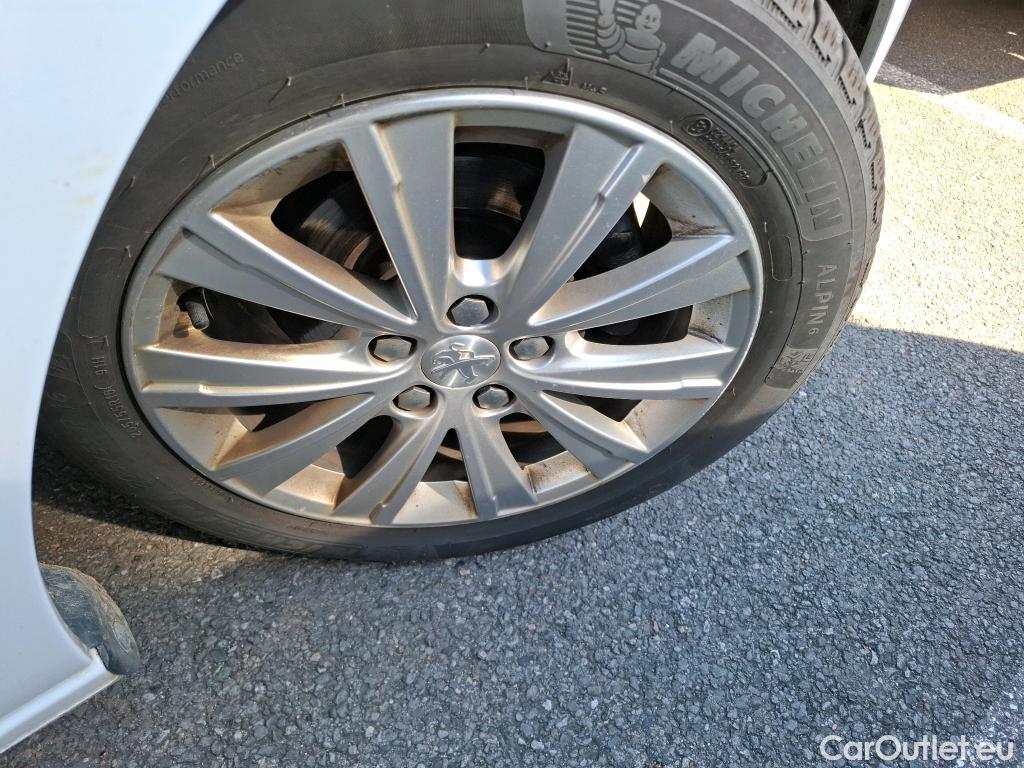  Peugeot  308  Style 1.2 PureTech 110CV BVM6 E6d #7