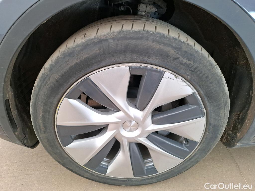  Tesla  Model Y TESLA  / 2020 / 5P / SUV Grand Autonomie Dual Motor AWD #40