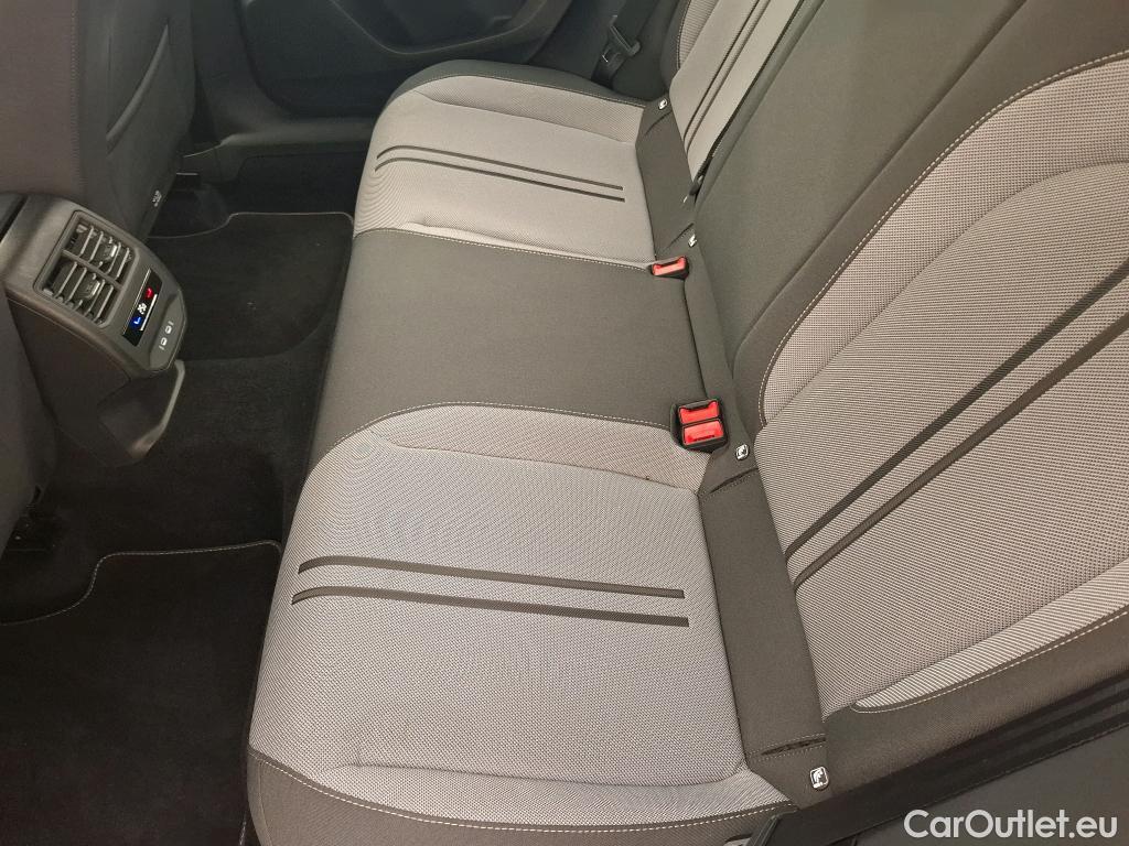  Seat  Leon SEAT  / 2020 / 5P / Berline 1.0 TSI 110 S&S Style Business #8