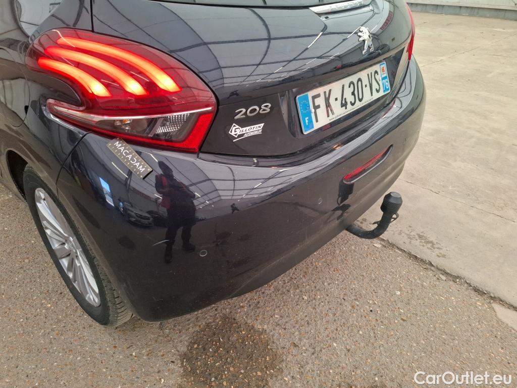  Peugeot  208 PEUGEOT  / 2015 / 5P / Berline Puretech 82 Allure #1