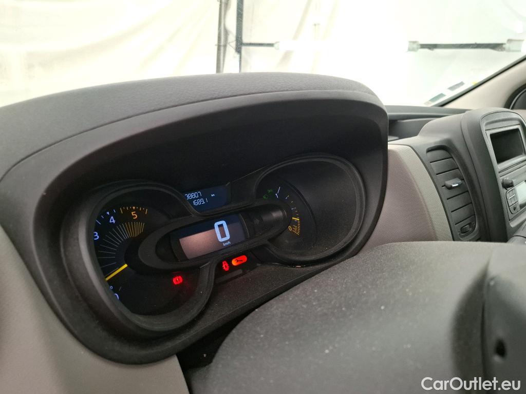  Renault  Trafic RENAULT  4p Combi Zen L1 Energy dCi 125 #24