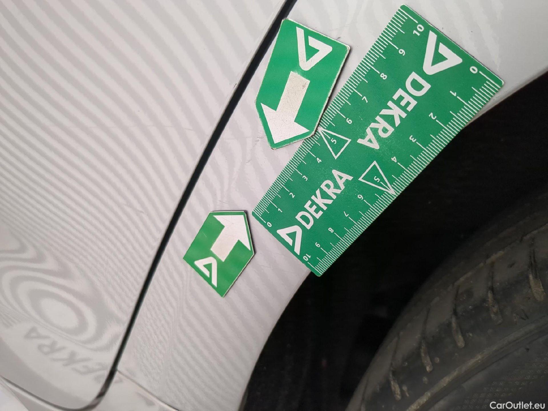  Toyota  Corolla TOYOTA  Touring Sports 5p Break Hybride 122h Dynamic Business #41