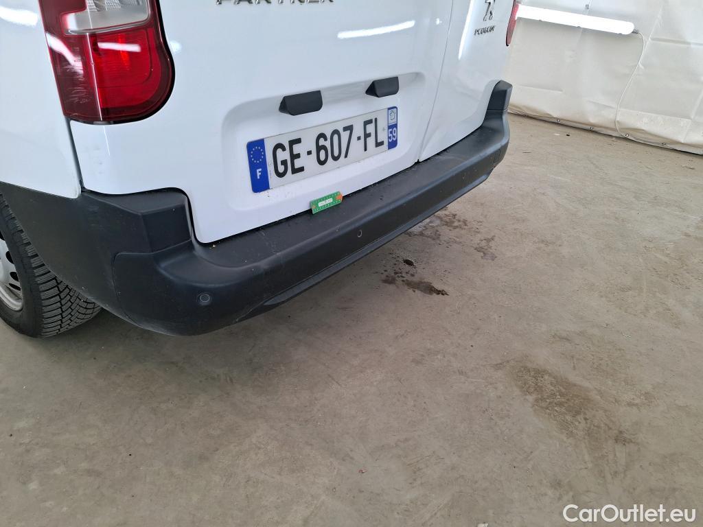  Peugeot  Partner PEUGEOT  / 2018 / 4P / Fourgonnette BLUEHDI 100 S&S LONG 950KG PREMIUM #1
