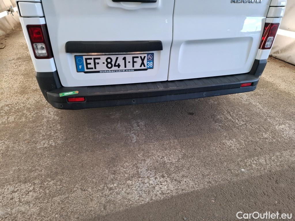  Renault  Trafic RENAULT  4p Combi Zen L1 Energy dCi 125 #4