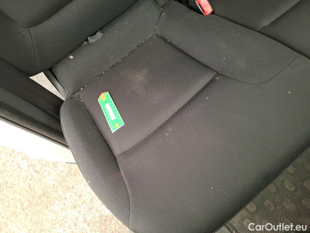  Renault  Trafic RENAULT  4p Combi Zen L1 Energy dCi 125 #20