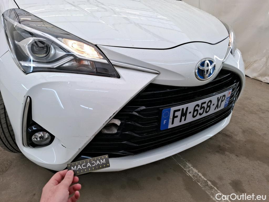  Toyota  Yaris  Hybride Affaires / 2017 / 5P / Berline / VU 1.5 VVT-I HYBRID AUTO France Business  #13