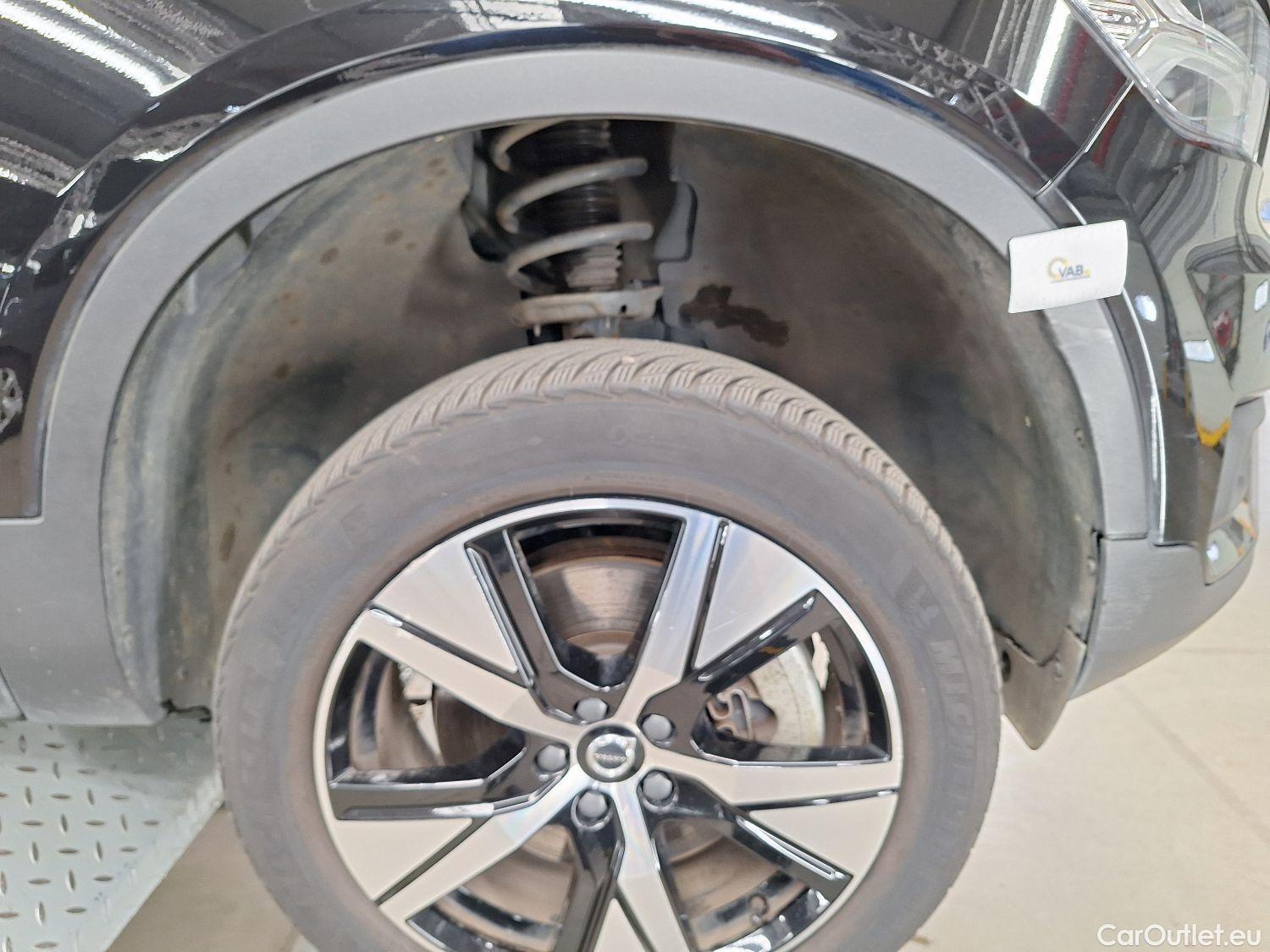 Volvo  XC 40 Volvo, XC40 '17, Volvo XC40 P8 4x4 Recharge R-Design 5d #8