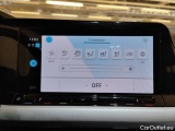  Volkswagen  Golf  Volkswagen VIII 1.0 eTSI 81kW Life DSG 5d #24