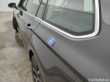 Volkswagen  Passat Volkswagen  Variant 2.0 TDI SCR 110kW DSG7 Elegance Business 5d #48