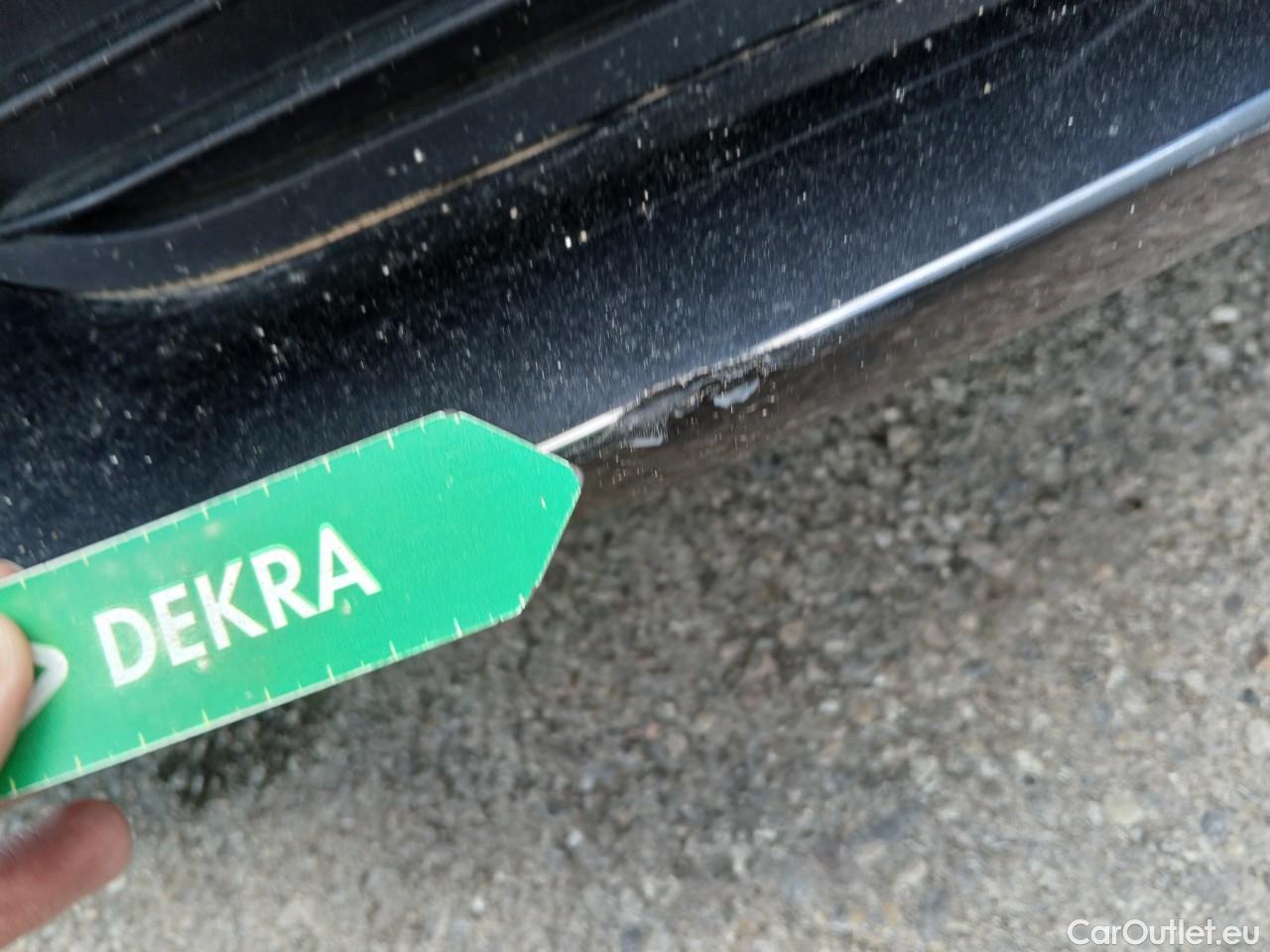  Bmw  Serie 1  Berlina 5p 116d 1.5 115CV MT6 E6 #9
