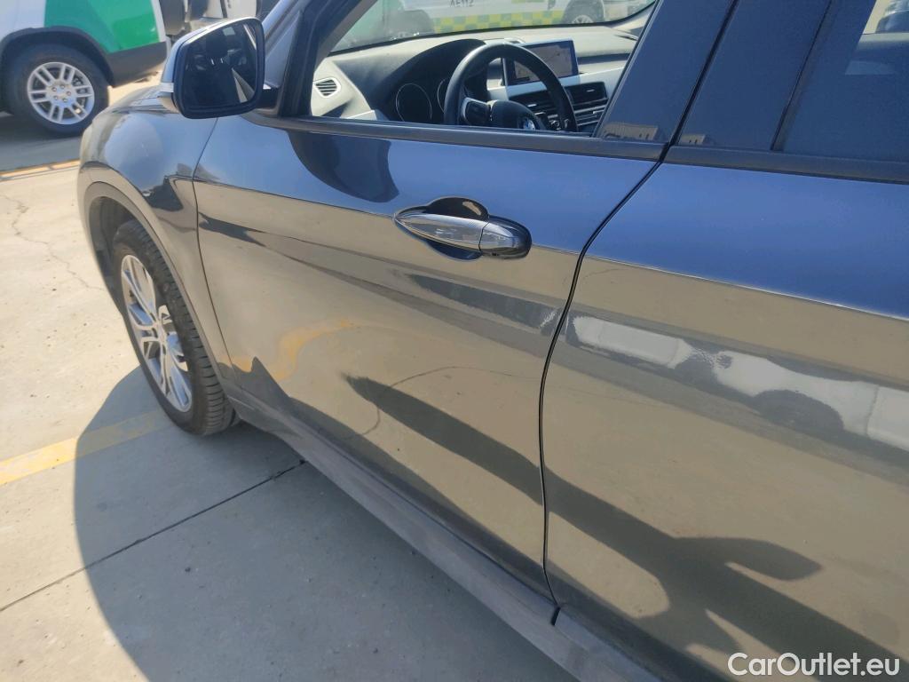  Bmw  X1 Serie  sDrive 18i Advantage 1.5 140CV AT7 E6dT #13