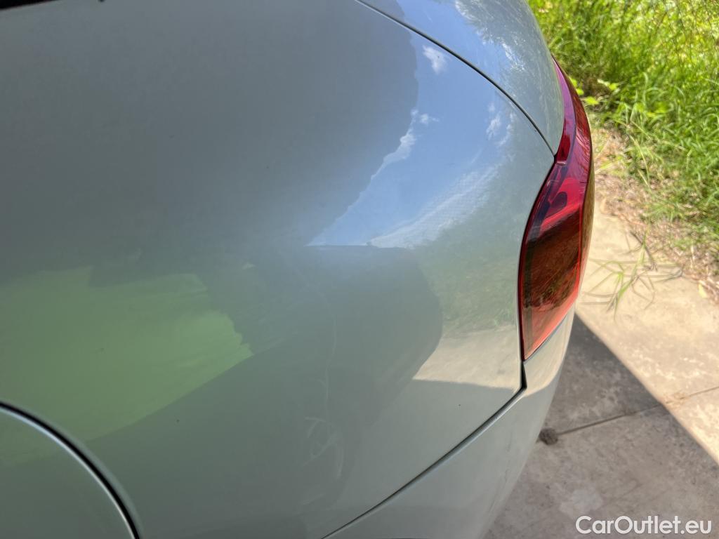  Citroen  C4 Cactus  Shine 1.2 PureTech 80CV MT5 E6 #9