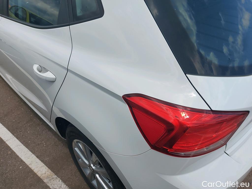  Seat  Ibiza SEAT  / 2017 / 5P / berlina con portón 1.0 TGI 66kW (90CV) Style #18
