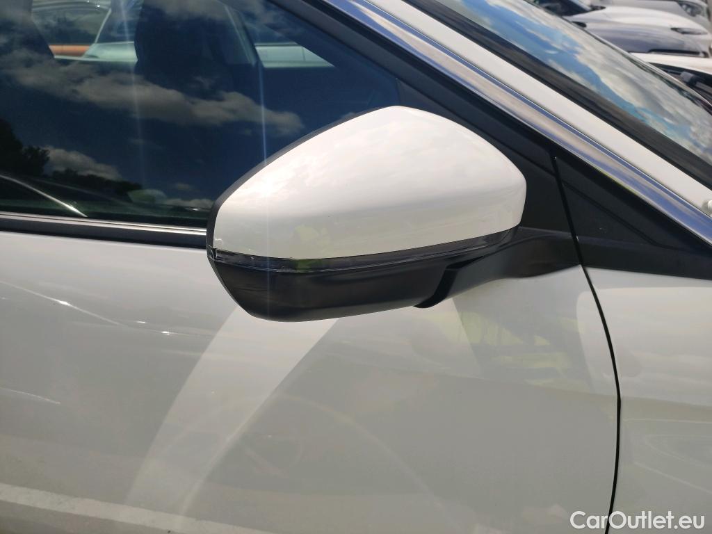  Peugeot  3008  Active 1.5 HDi 130CV AT8 E6dT #9