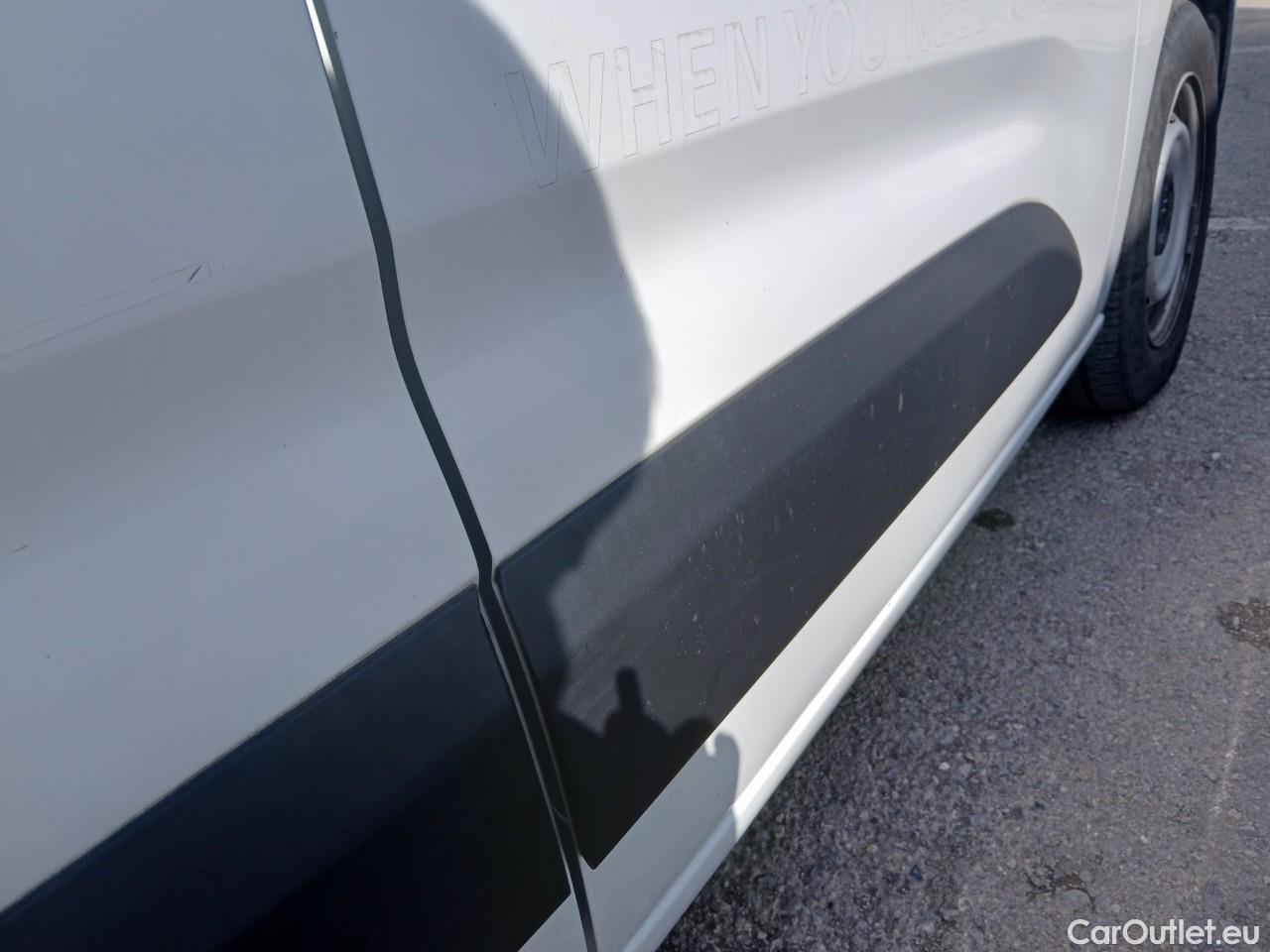  Citroen  Berlingo  Furgón Control M 1.5 100CV MT5 #24