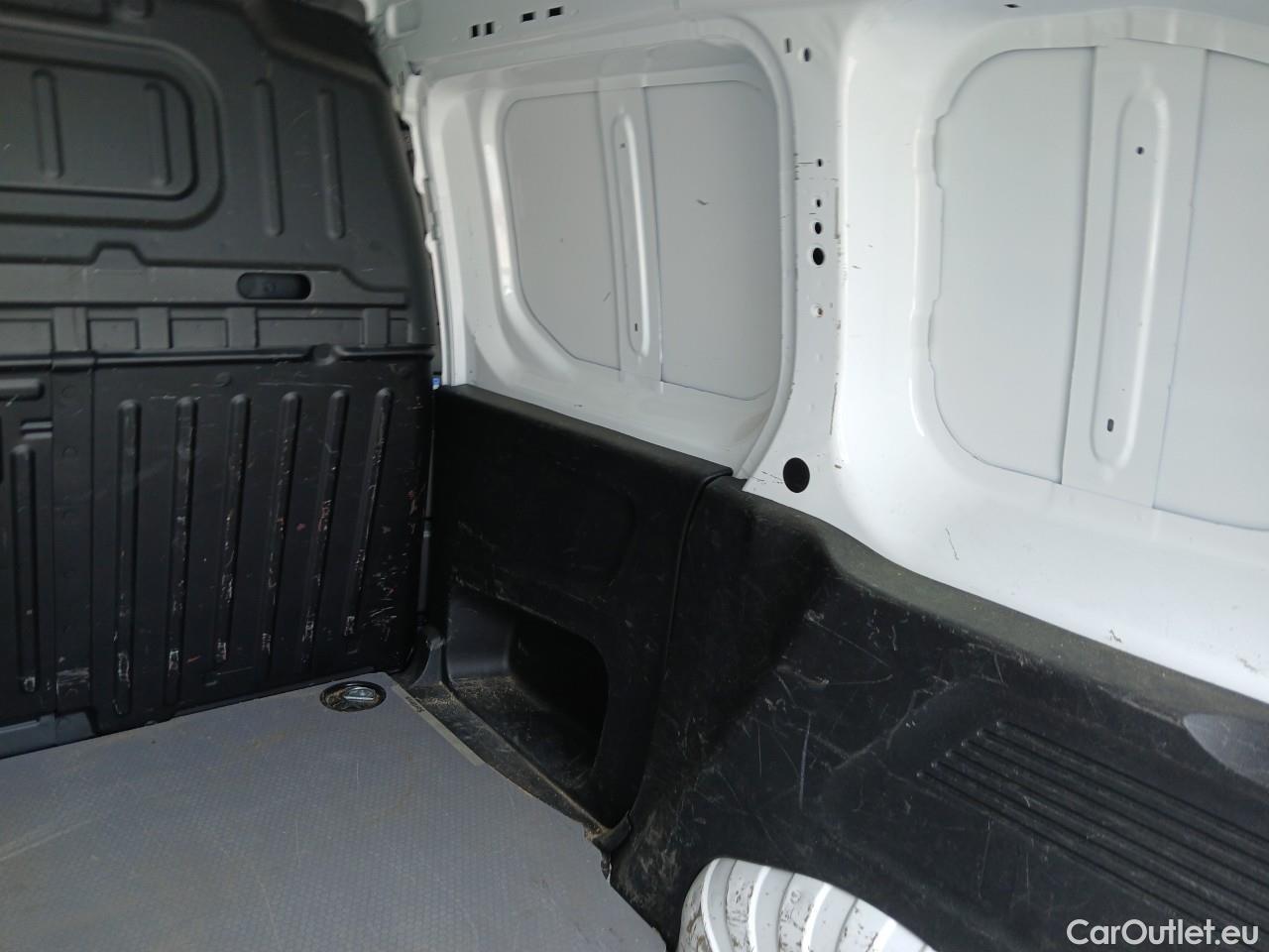  Citroen  Berlingo  Furgón Control M 1.5 100CV MT5 #2