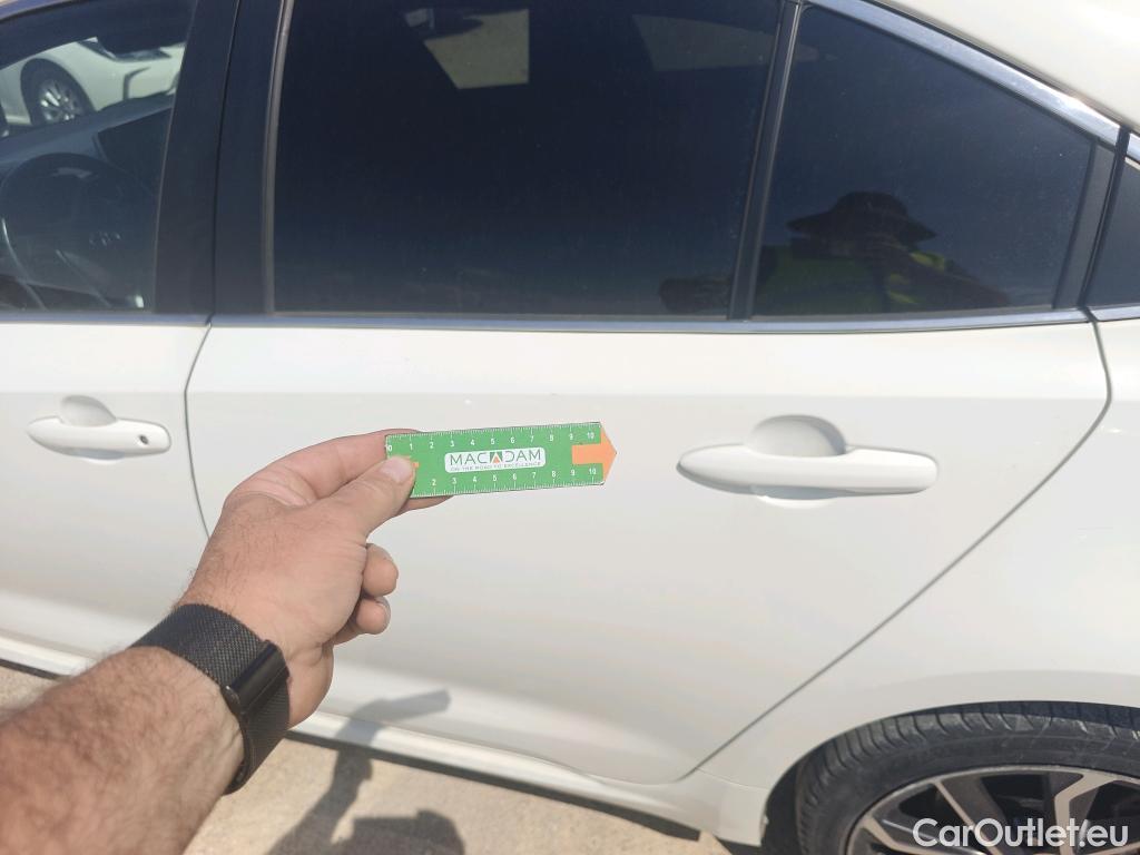  Toyota  Corolla TOYOTA  / 2019 / 4P / sedán 1.8 125H ADVANCE E-CVT SEDAN #42