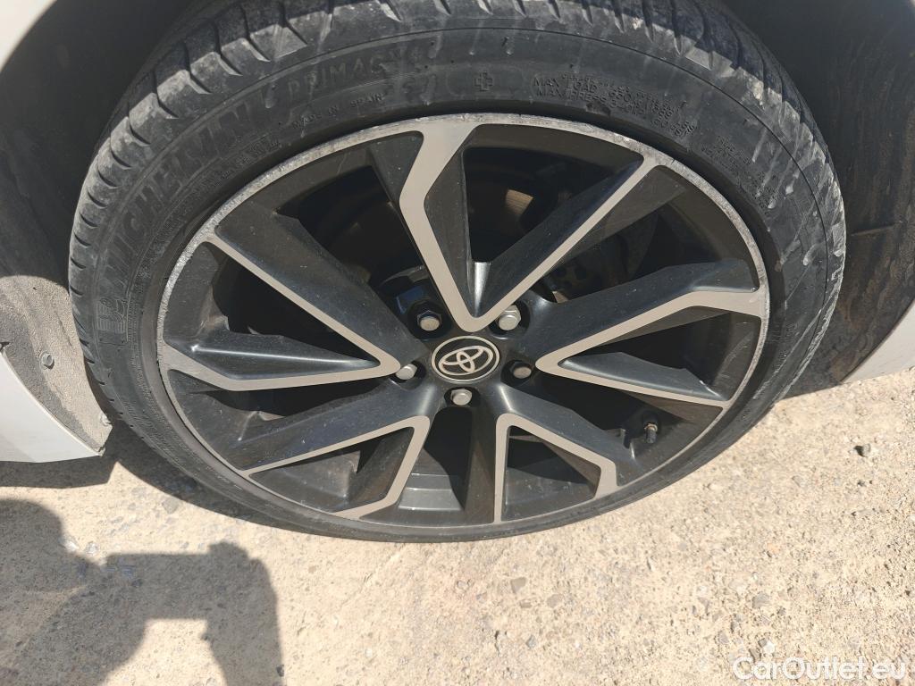  Toyota  Corolla TOYOTA  / 2019 / 4P / sedán 1.8 125H ADVANCE E-CVT SEDAN #4