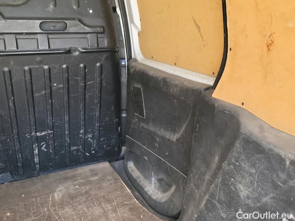  Citroen  Berlingo  Furgón Control M 1.5 100CV MT5 #28