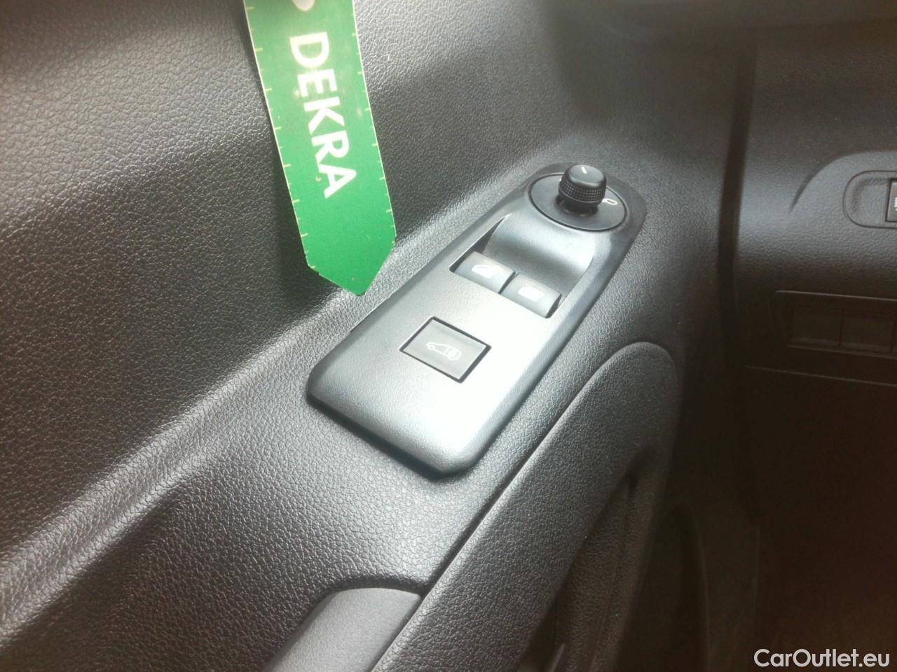  Citroen  Berlingo  Furgón Control M 1.5 100CV MT5 #32