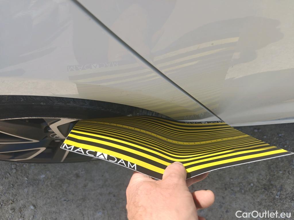  Toyota  Corolla TOYOTA  / 2019 / 4P / sedán 1.8 125H ADVANCE E-CVT SEDAN #45