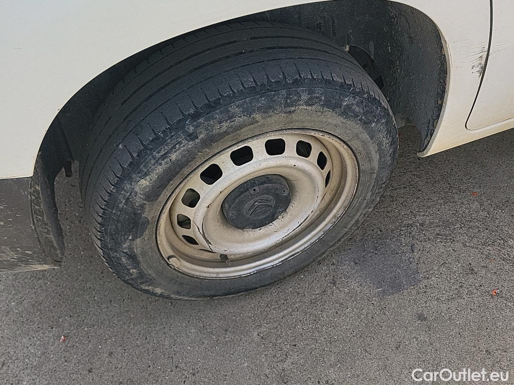 Citroen  Berlingo  Furgón Control M 1.5 100CV MT5 #44