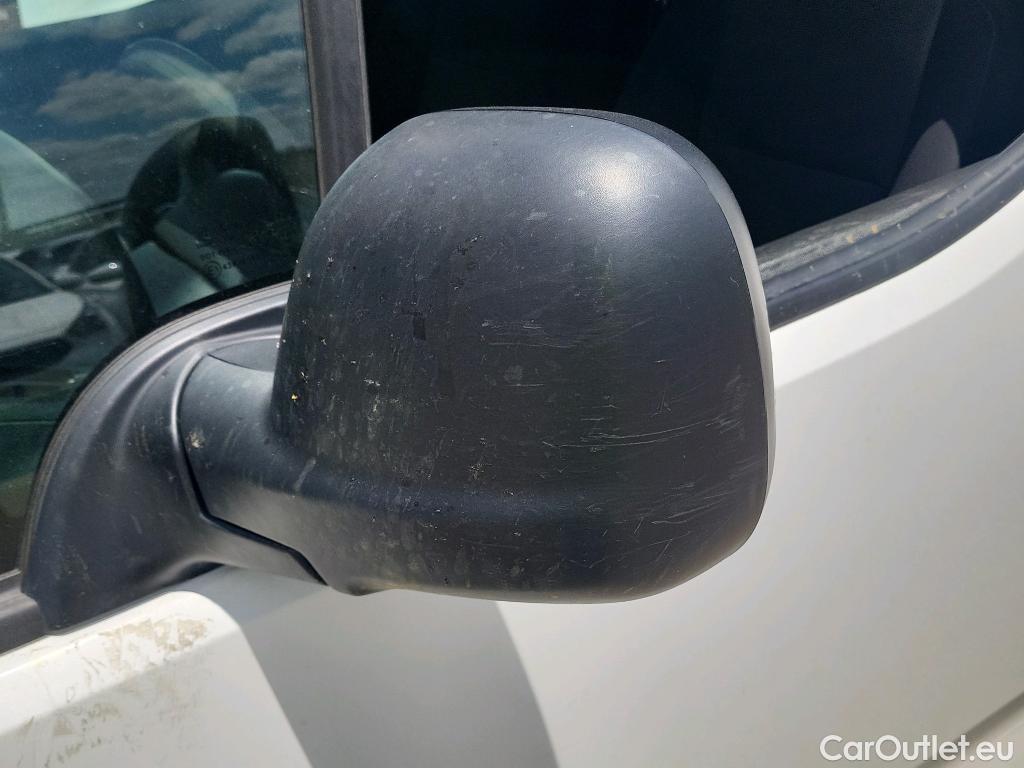  Citroen  Berlingo  Furgón Control M 1.5 100CV MT5 #48
