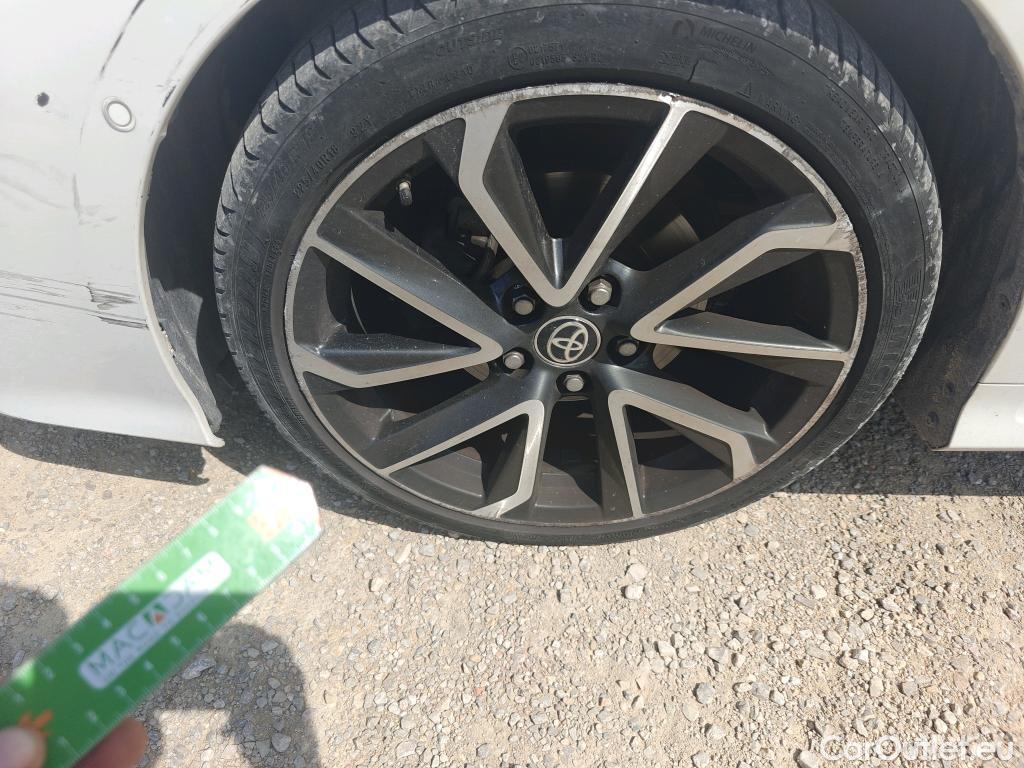 Toyota  Corolla TOYOTA  / 2019 / 4P / sedán 1.8 125H ADVANCE E-CVT SEDAN #6
